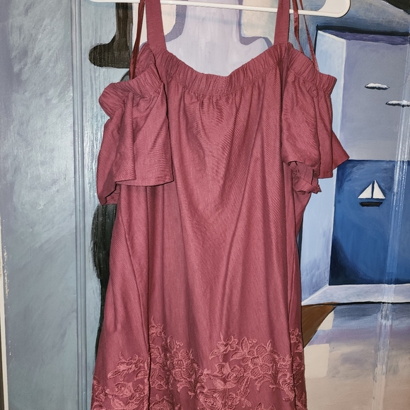 Off the shoulder top - Picture 1 of 1